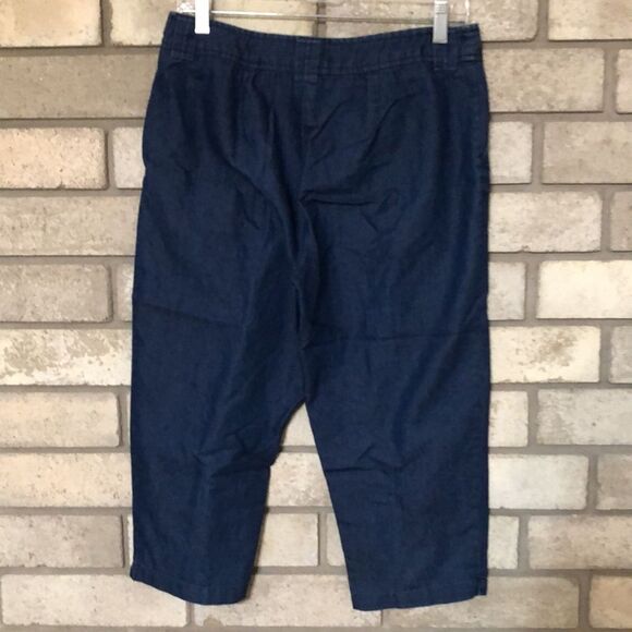 3for$20 capri size 6 - Picture 2 of 3